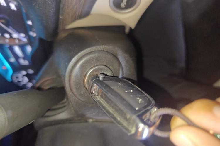 Used Buick GT 2015 15N Manual Elite Edition Vehicle Key