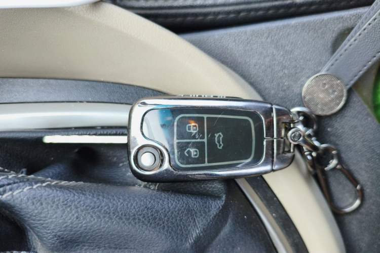 Used Buick GT 2015 15N Automatic Elite Version Vehicle Key