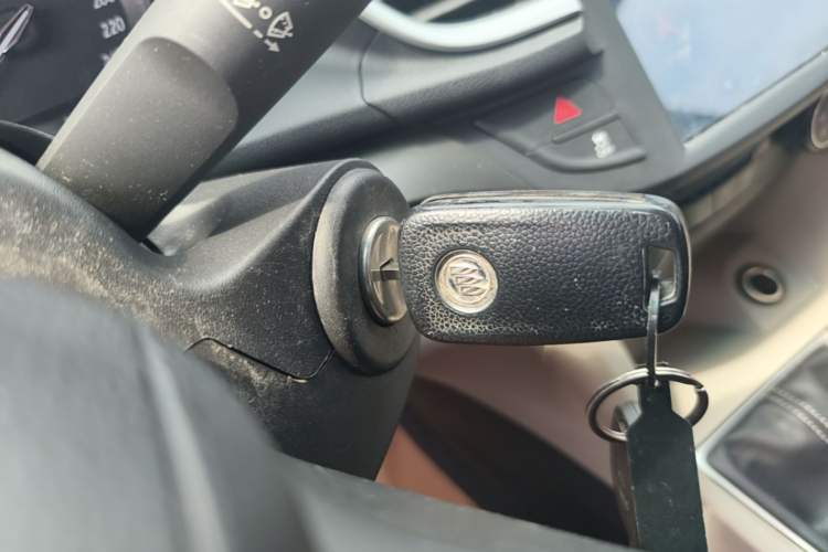 Used Buick GT 2015 15N Manual Elite Edition Vehicle Key