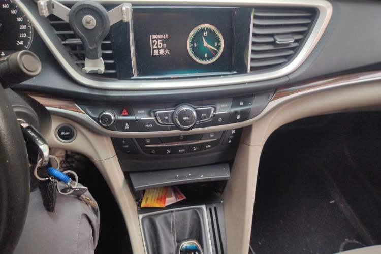 Used Buick GT 2015 15N Manual Luxury Version Audio And AC Panel