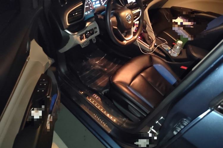 Used Buick GT 2015 15N Automatic Elite Version Driver Seat