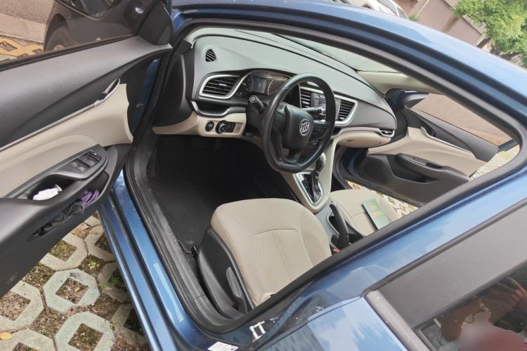 Used Buick GT 2015 18T Dual-Clutch Elite Model Driver Seat