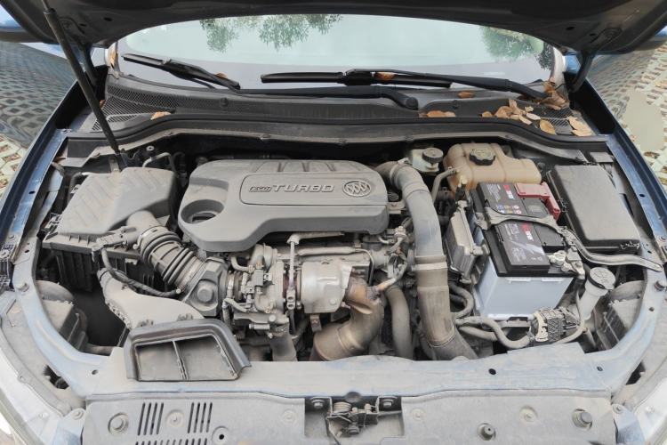 Used Buick GT 2015 18T Dual-Clutch Elite Model Engine Bay