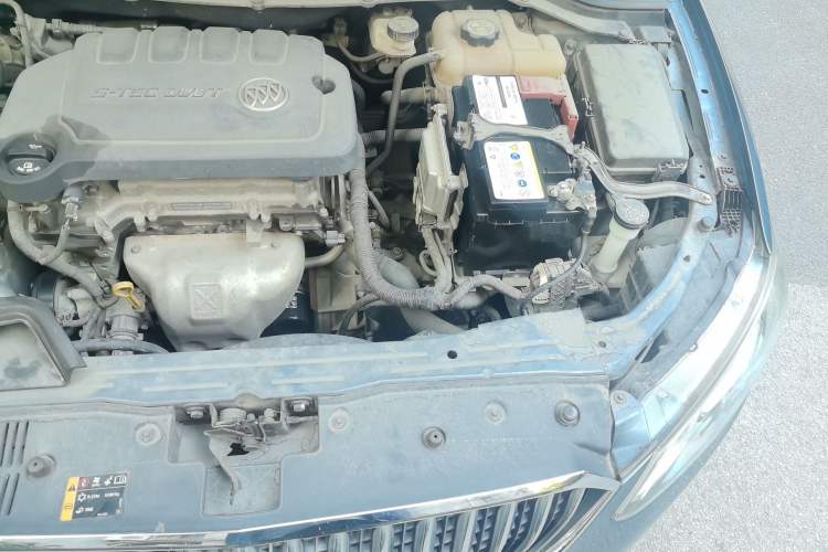 Used Buick GT 2015 15N Automatic Elite Version Engine Bay Left