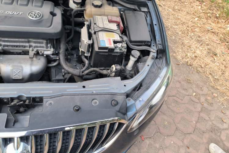 Used Buick GT 2015 15N Automatic Elite Version Engine Bay Left