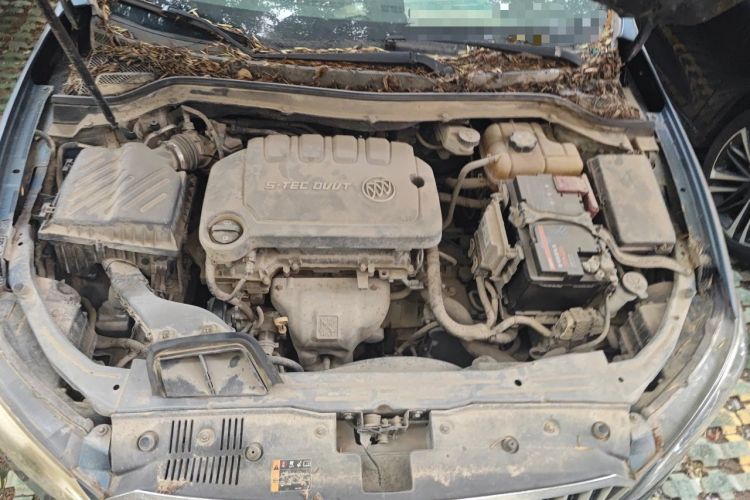 Used Buick GT 2015 15N Automatic Elite Version Engine Bay