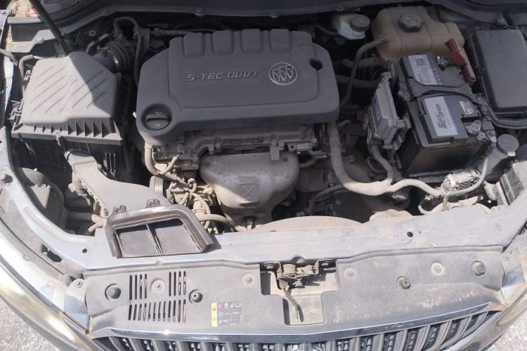 Used Buick GT 2015 15N Automatic Entry-Level Trim Engine Bay