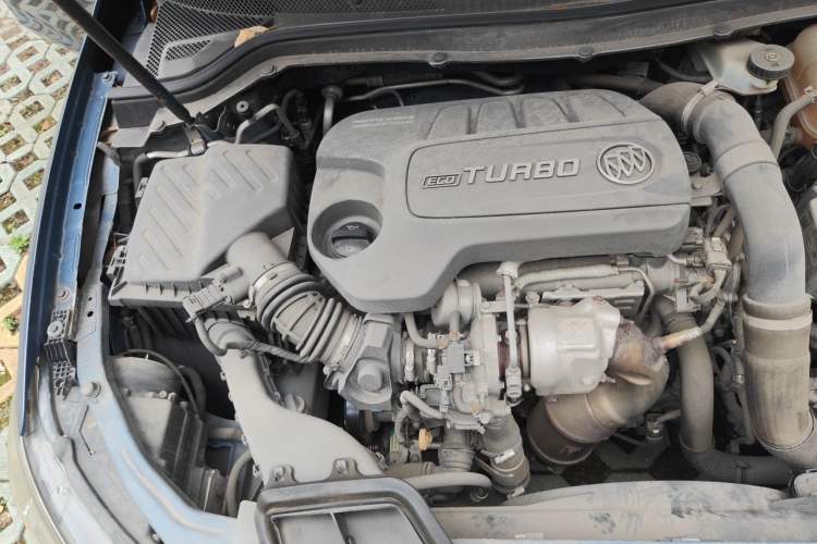 Used Buick GT 2015 18T Dual-Clutch Elite Model Engine Bay Right