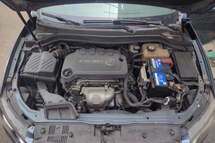Used Buick GT 2015 15N Manual Luxury Version Engine Bay