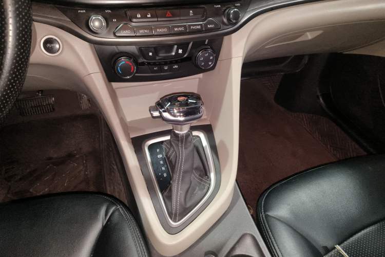 Used Buick GT 2015 15N Automatic Entry-Level Trim Gear Lever