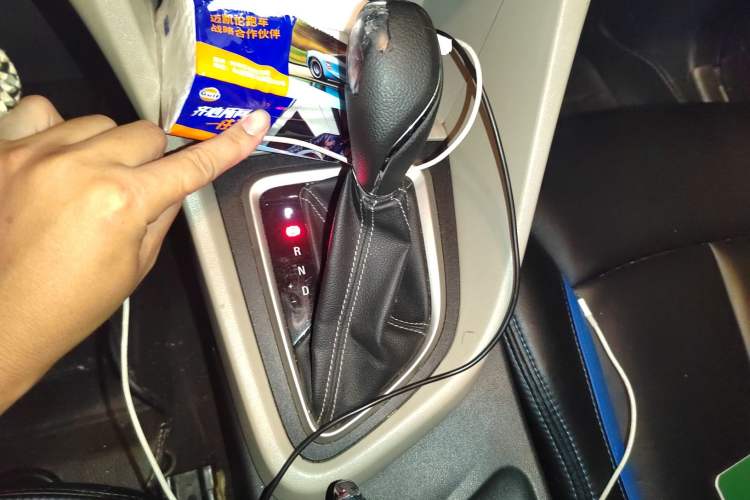 Used Buick GT 2015 15N Automatic Elite Version Gear Lever