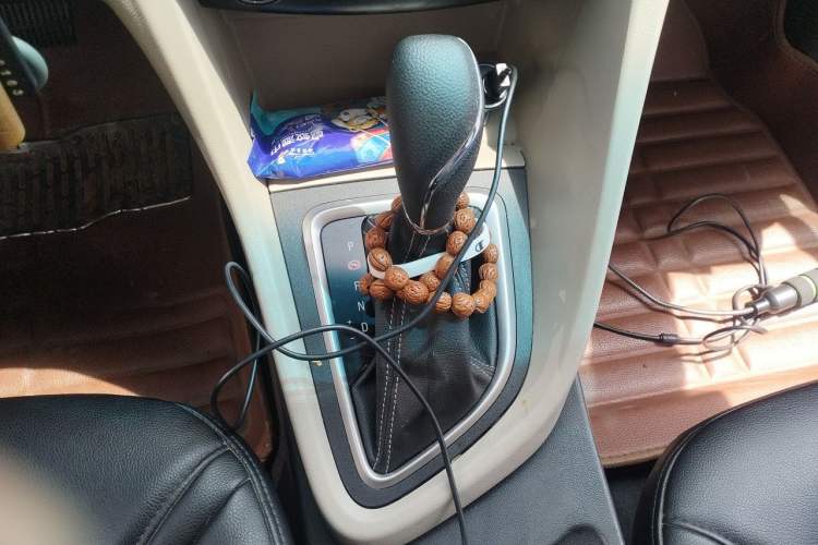 Used Buick GT 2015 15N Automatic Entry-Level Trim Gear Lever