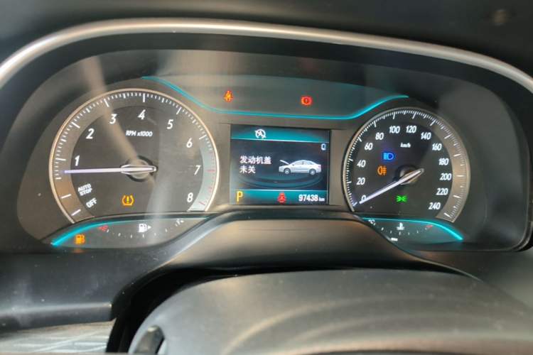 Used Buick GT 2015 15N Automatic Elite Version Instrument Cluster
