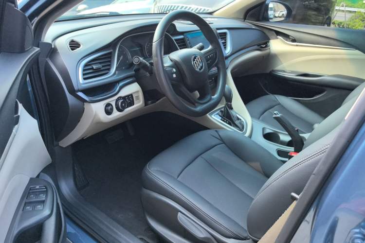 Used Buick GT 2015 15N Automatic Elite Version Interior 1
