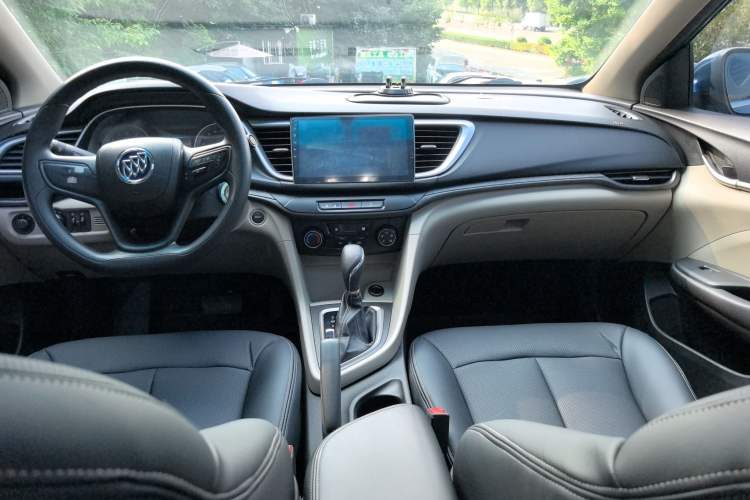 Used Buick GT 2015 15N Automatic Elite Version Interior 4