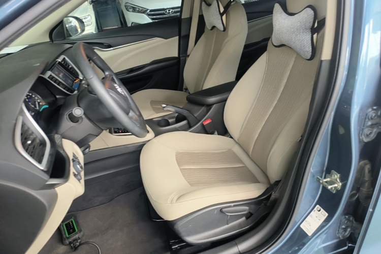 Used Buick GT 2015 15N Automatic Elite Version Left Front Seat