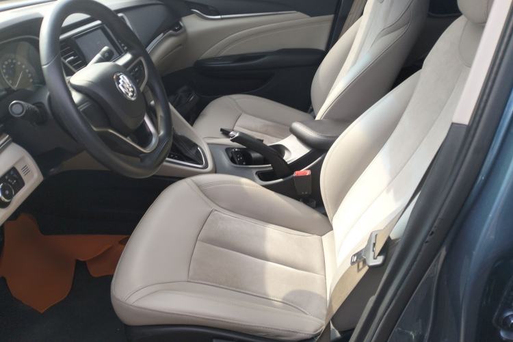 Used Buick GT 2015 15N Automatic Deluxe Edition Left Front Seat