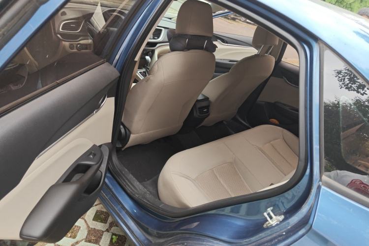 Used Buick GT 2015 18T Dual-Clutch Elite Model Left Rear Seat