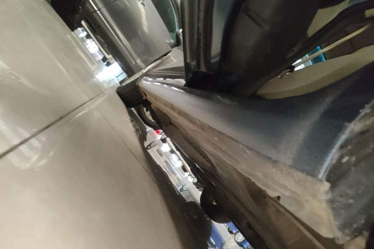 Used Buick GT 2015 15N Automatic Elite Version Left Side Sill