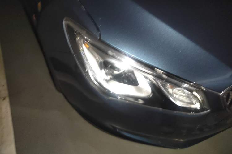 Used Buick GT 2015 15N Automatic Elite Version Right Front Headlight
