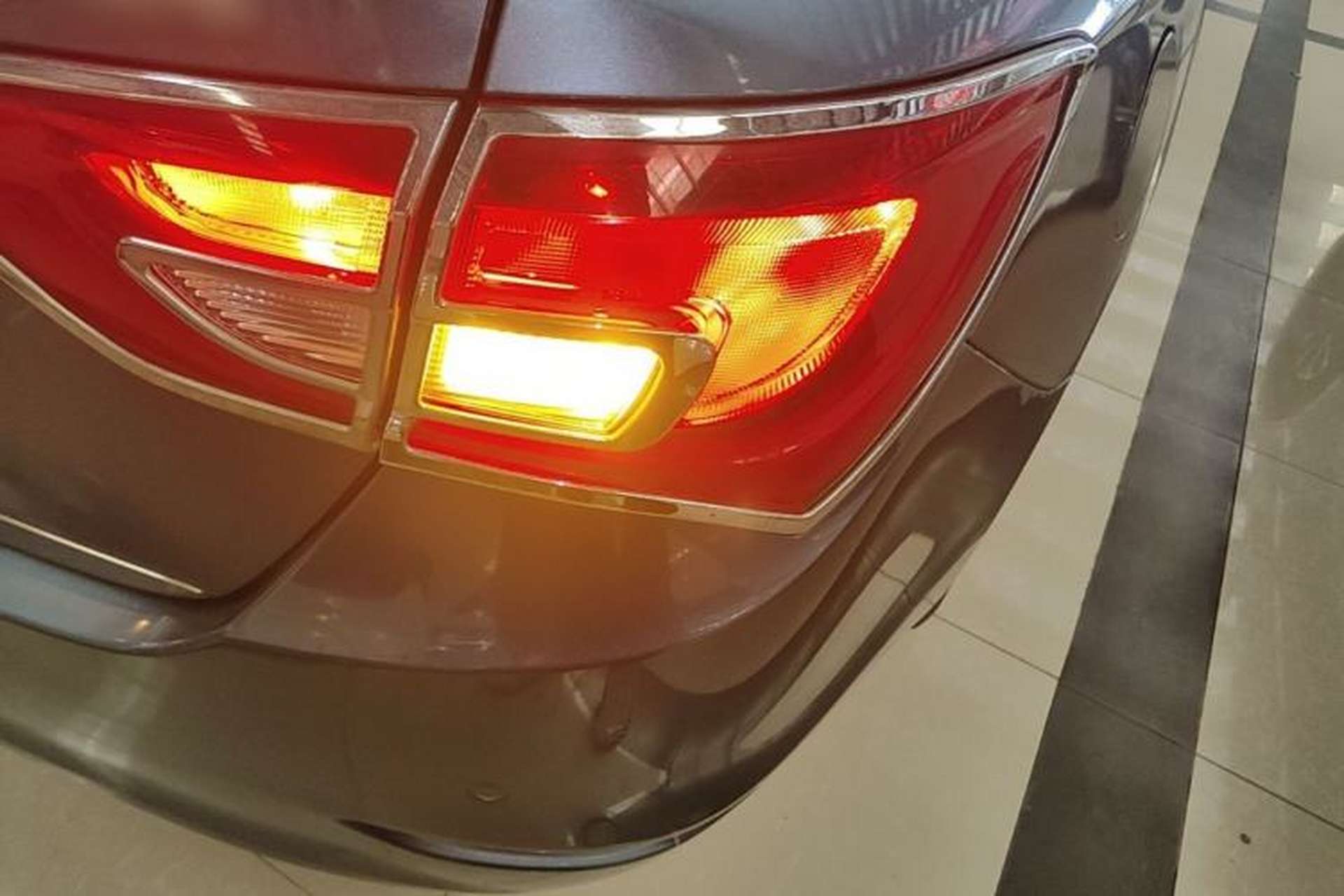 Used Buick GT 2015 15N Automatic Elite Version Right Rear Taillight