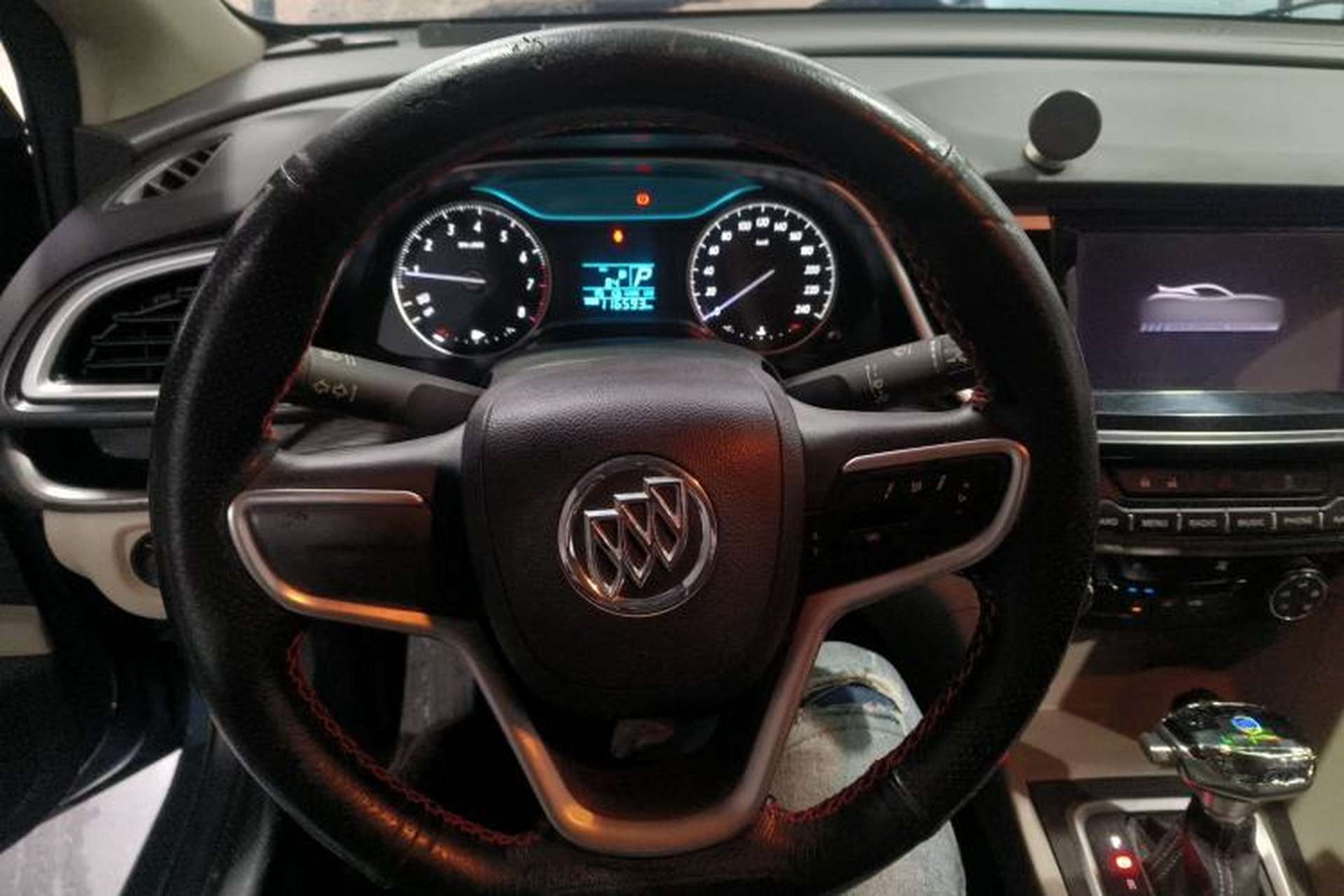 Used Buick GT 2015 15N Automatic Entry-Level Trim Steering Wheel