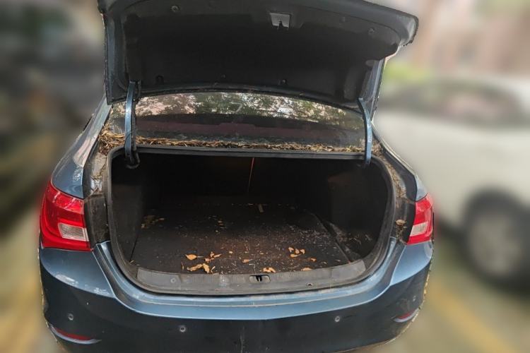 Used Buick GT 2015 15N Automatic Elite Version Trunk