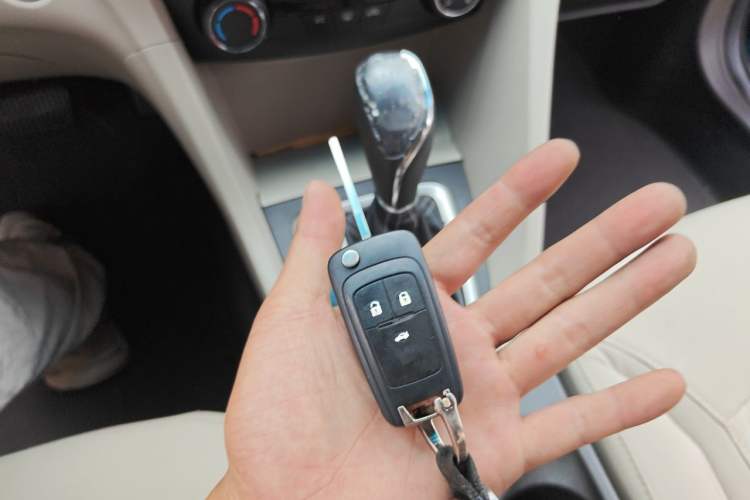 Used Buick GT 2015 18T Dual-Clutch Elite Model Vehicle Key