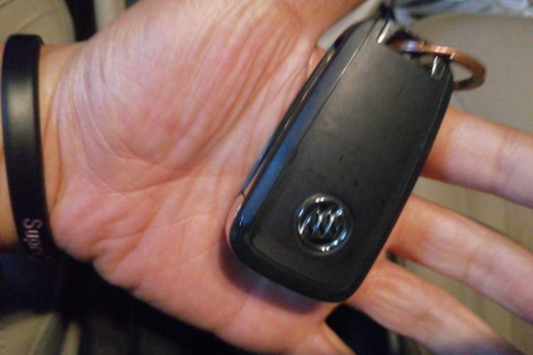 Used Buick GT 2015 15N Automatic Deluxe Edition Vehicle Key
