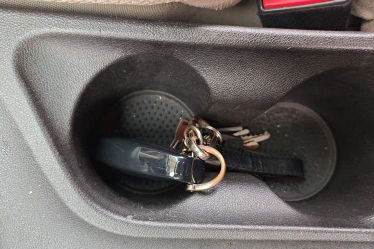Used Buick GT 2015 15N Automatic Deluxe Edition Vehicle Key