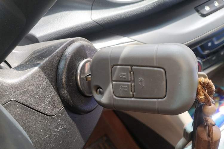 Used Buick GT 2015 15N Automatic Entry-Level Trim Vehicle Key