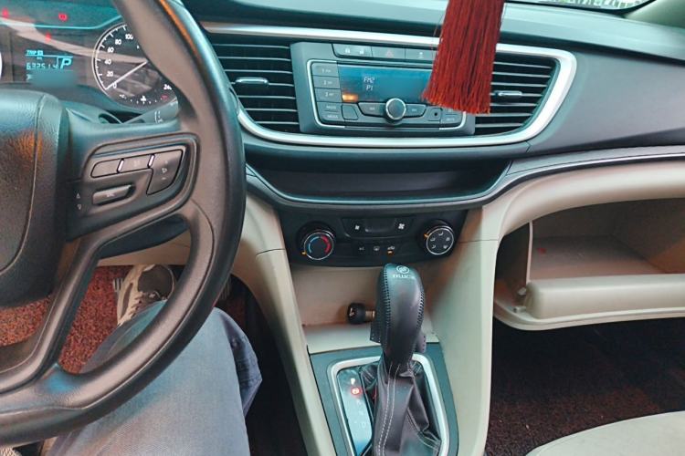 Used Buick GT 2015 15N Automatic Entry-Level Trim Audio And AC Panel