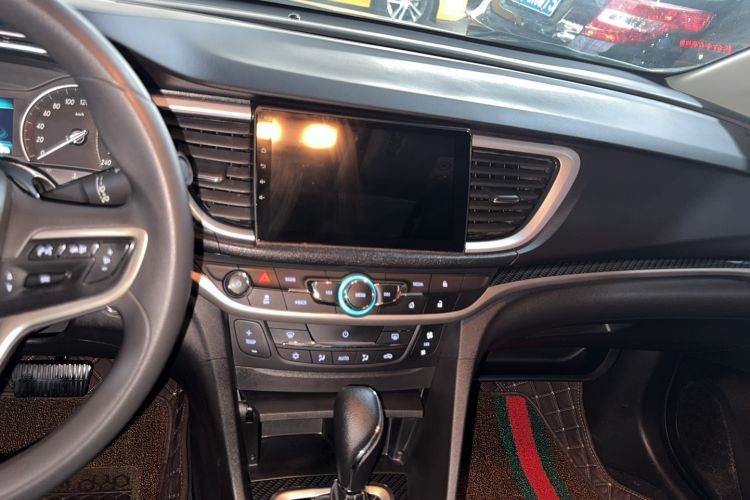 Used Buick GT 2015 15N Automatic Deluxe Edition Audio And AC Panel
