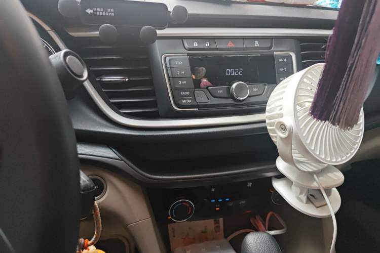 Used Buick GT 2015 15N Automatic Elite Version Audio And AC Panel