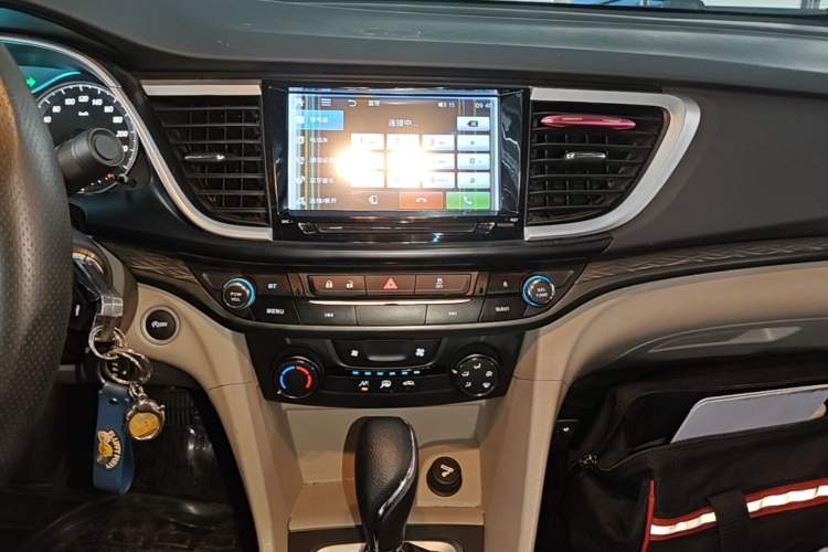 Used Buick GT 2015 15N Automatic Entry-Level Trim Audio And AC Panel