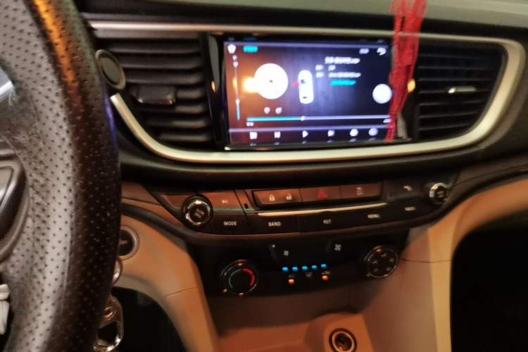 Used Buick GT 2015 15N Manual Entry-Level Trim Audio And AC Panel