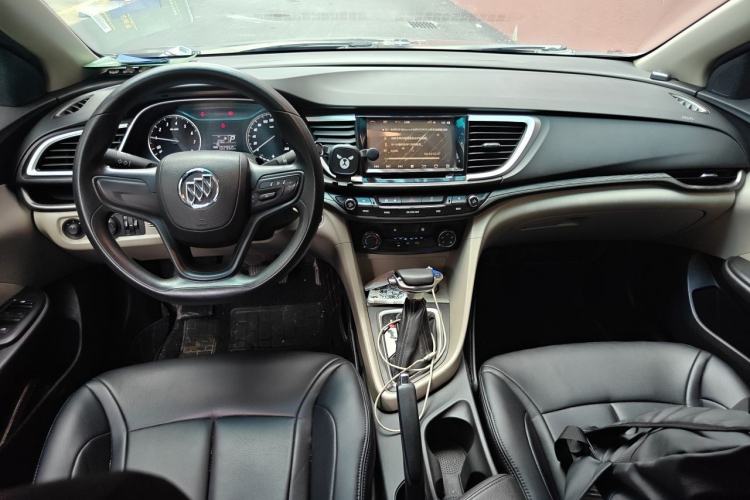 Used Buick GT 2015 15N Automatic Entry-Level Trim Center Console