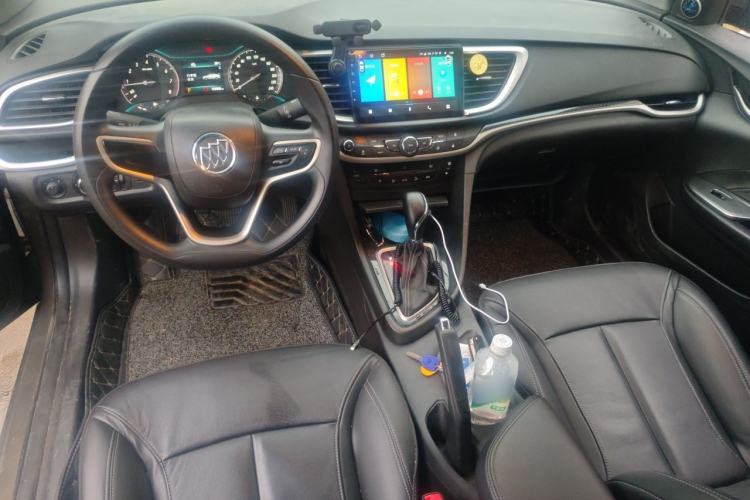 Used Buick GT 2015 15N Automatic Deluxe Edition Center Console