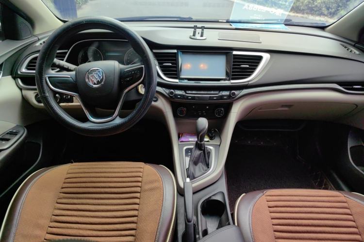 Used Buick GT 2015 15N Automatic Elite Version Center Console