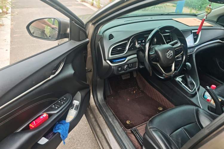 Used Buick GT 2015 18T Dual-Clutch Luxury Model Driver Seat