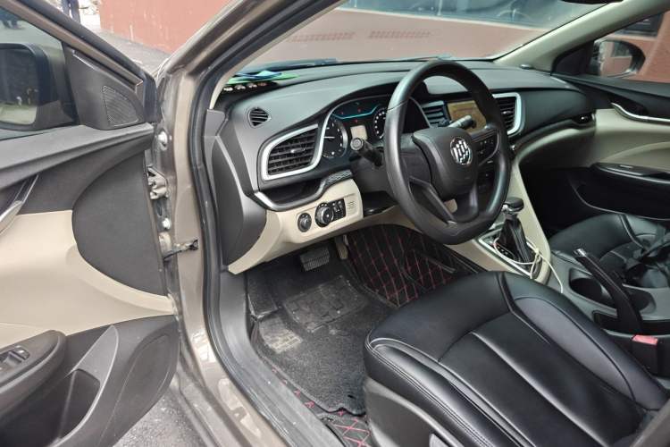 Used Buick GT 2015 15N Automatic Entry-Level Trim Driver Seat