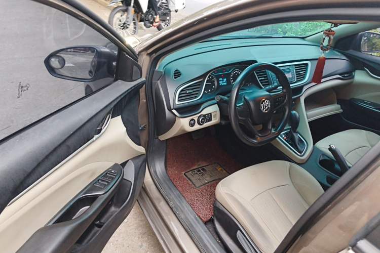 Used Buick GT 2015 15N Automatic Entry-Level Trim Driver Seat