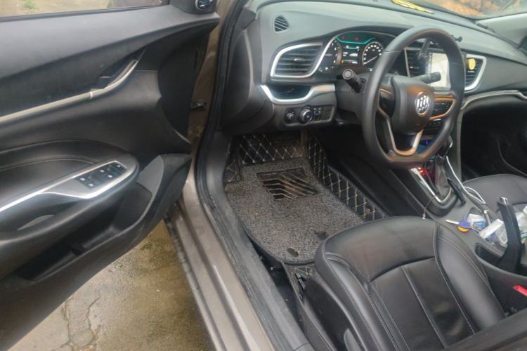 Used Buick GT 2015 15N Automatic Deluxe Edition Driver Seat