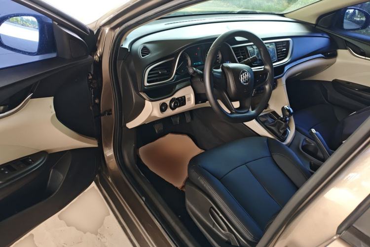 Used Buick GT 2015 15N Manual Entry-Level Trim Driver Seat