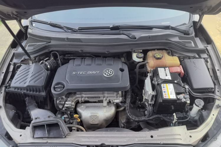 Used Buick GT 2015 15N Manual Elite Edition Engine Bay