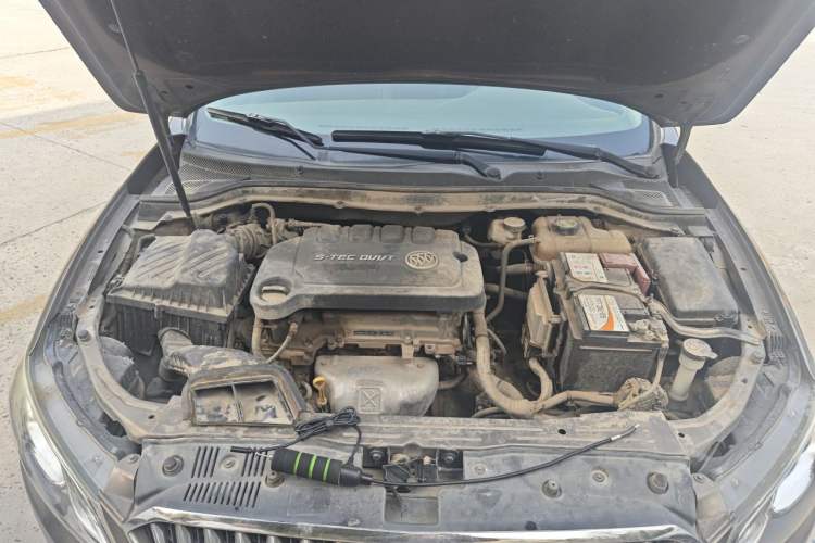 Used Buick GT 2015 15N Automatic Elite Version Engine Bay