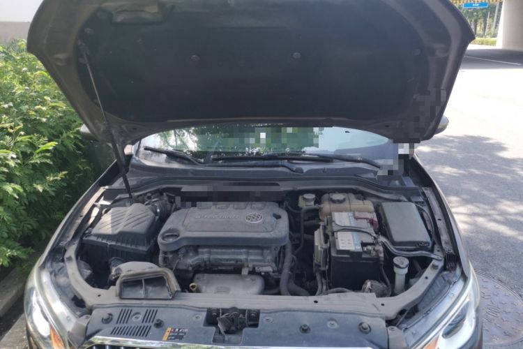 Used Buick GT 2015 15N Manual Entry-Level Trim Engine Bay