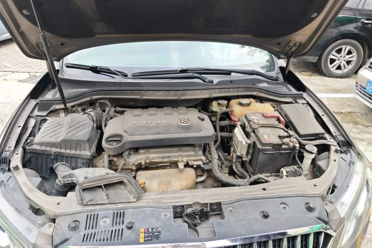 Used Buick GT 2015 15N Automatic Elite Version Engine Bay