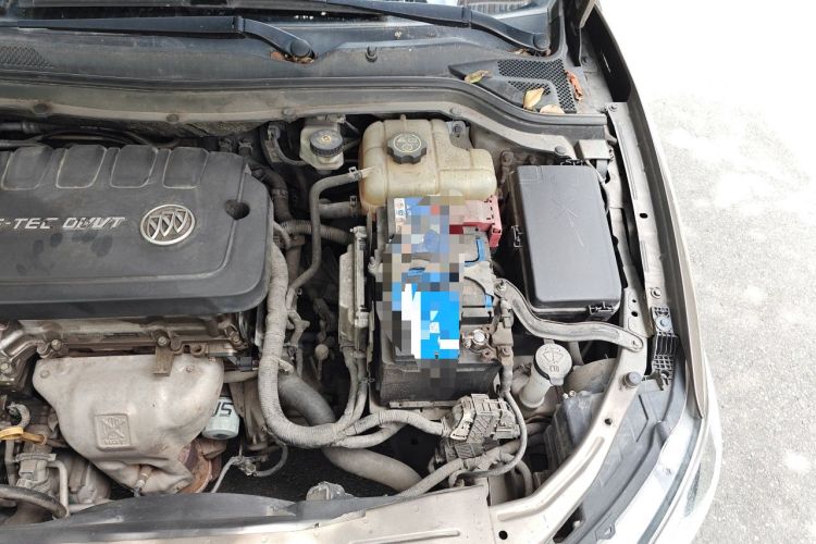 Used Buick GT 2015 15N Manual Elite Edition Engine Bay Left