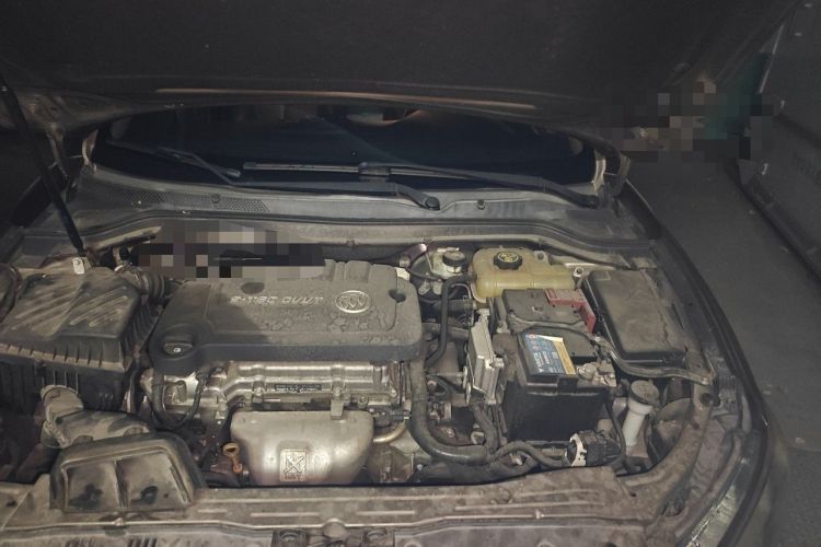 Used Buick GT 2015 15N Automatic Deluxe Edition Engine Bay Left
